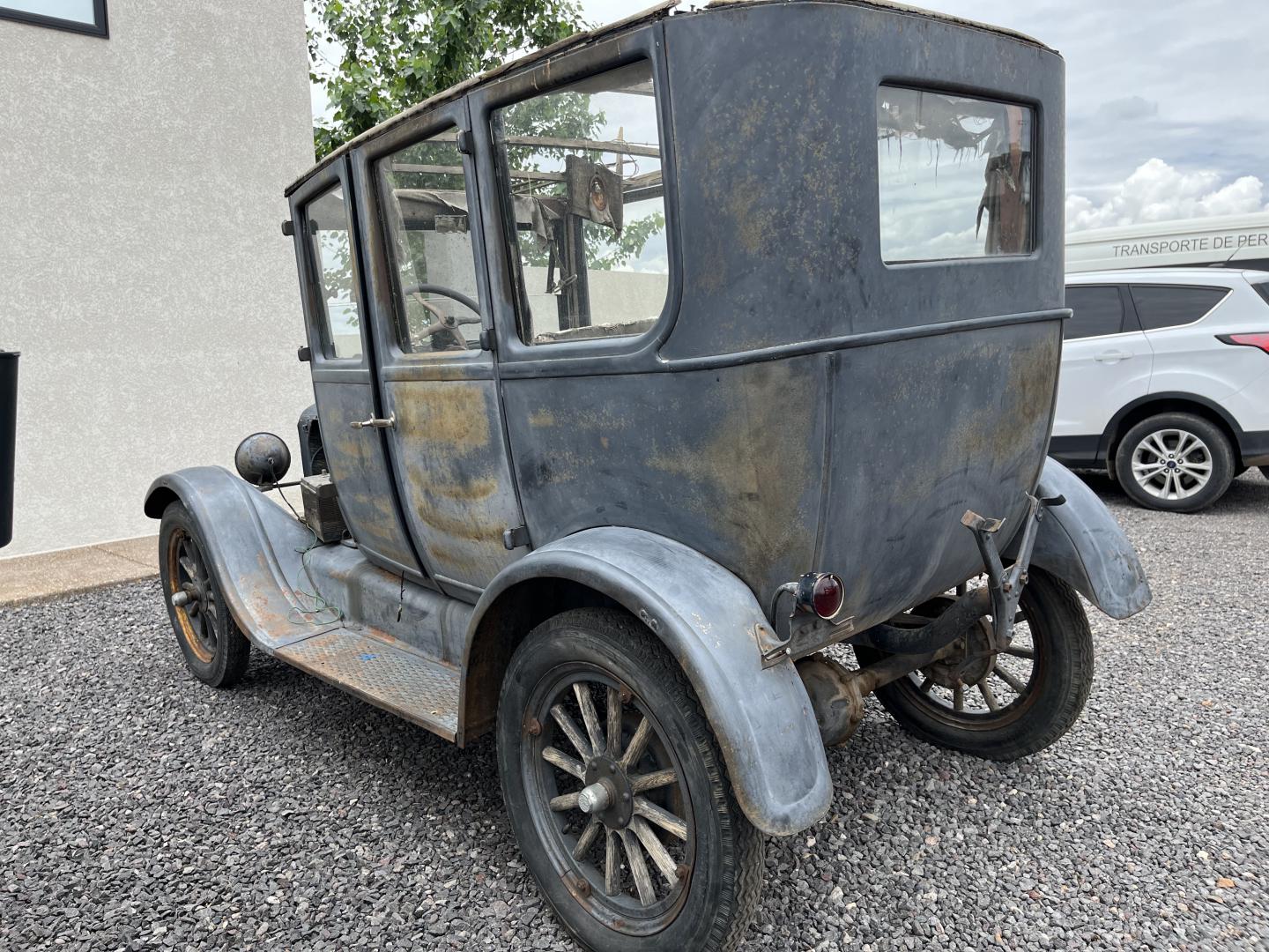 ./imagenes/INVOICE/2019/18028/Tin Lizzie (24).JPG